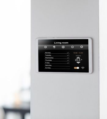 smart-home-tablet-wall_23-2149036900